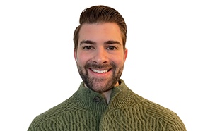 Headshot of Mat Knudson